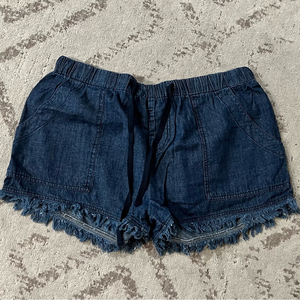 Jean Shorts with Raw Hem